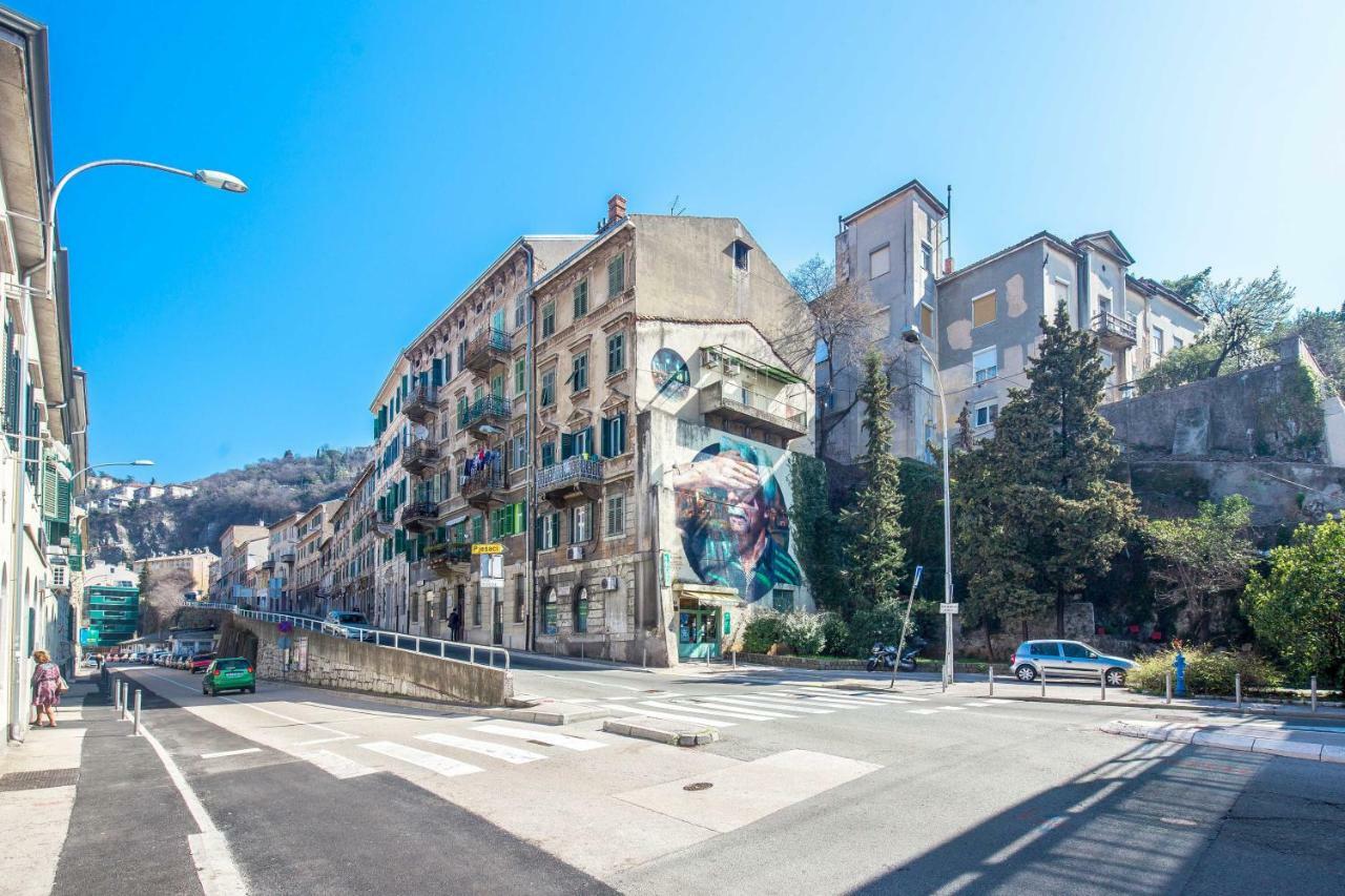 Apartment Filip Rijeka Exteriör bild